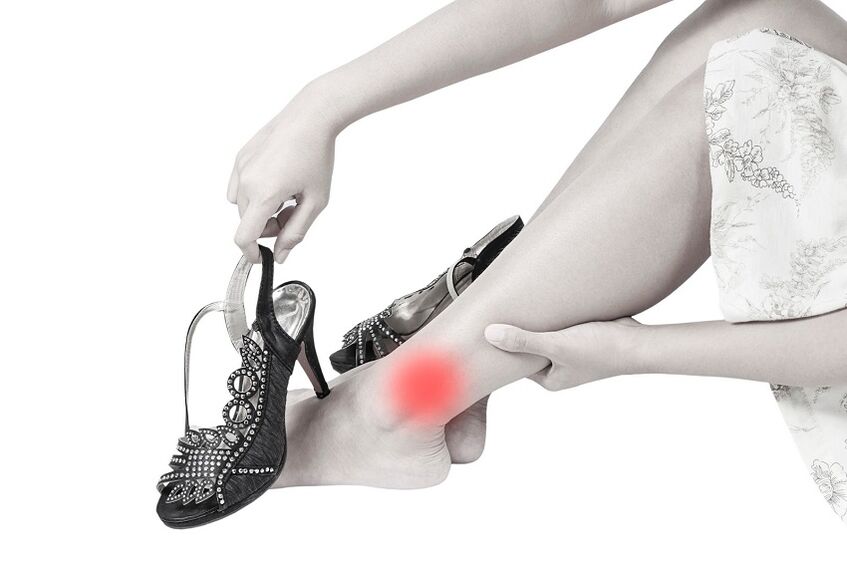sakit sa kasukasuan ng bukung-bukong dahil sa arthrosis